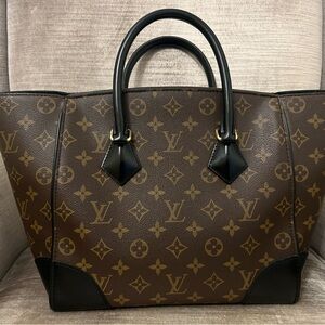 Louis Vuitton Brown and Black Monogram Handbag